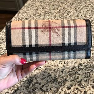 Burberry wallet